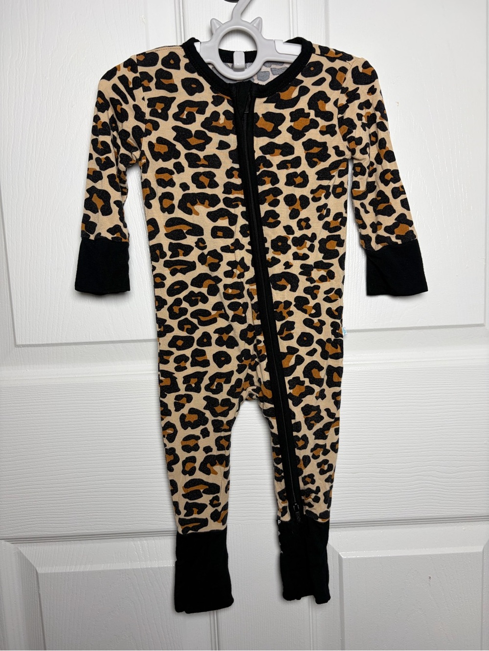 Posh Peanut Lana Leopard Convertible One Piece 6-9M Bamboo Zipper Pajamas